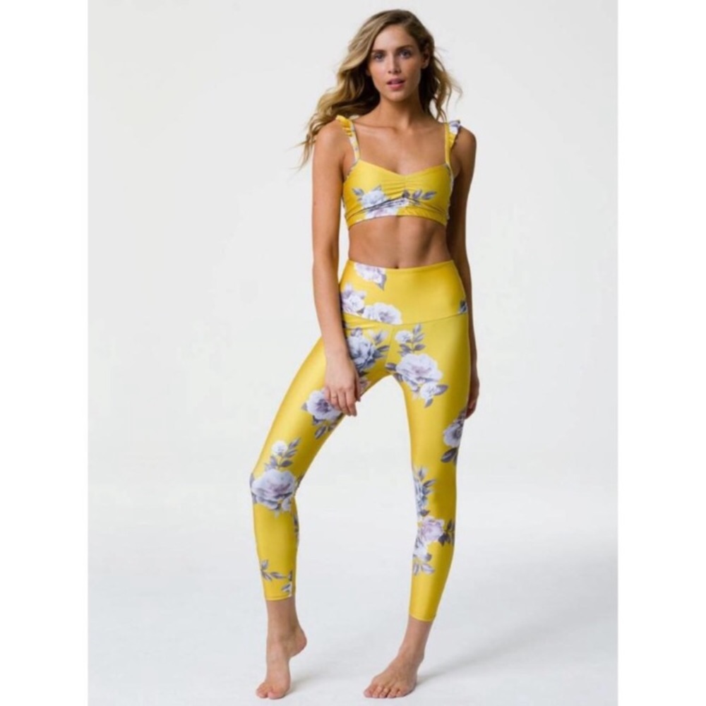 Onzie floral yoga set